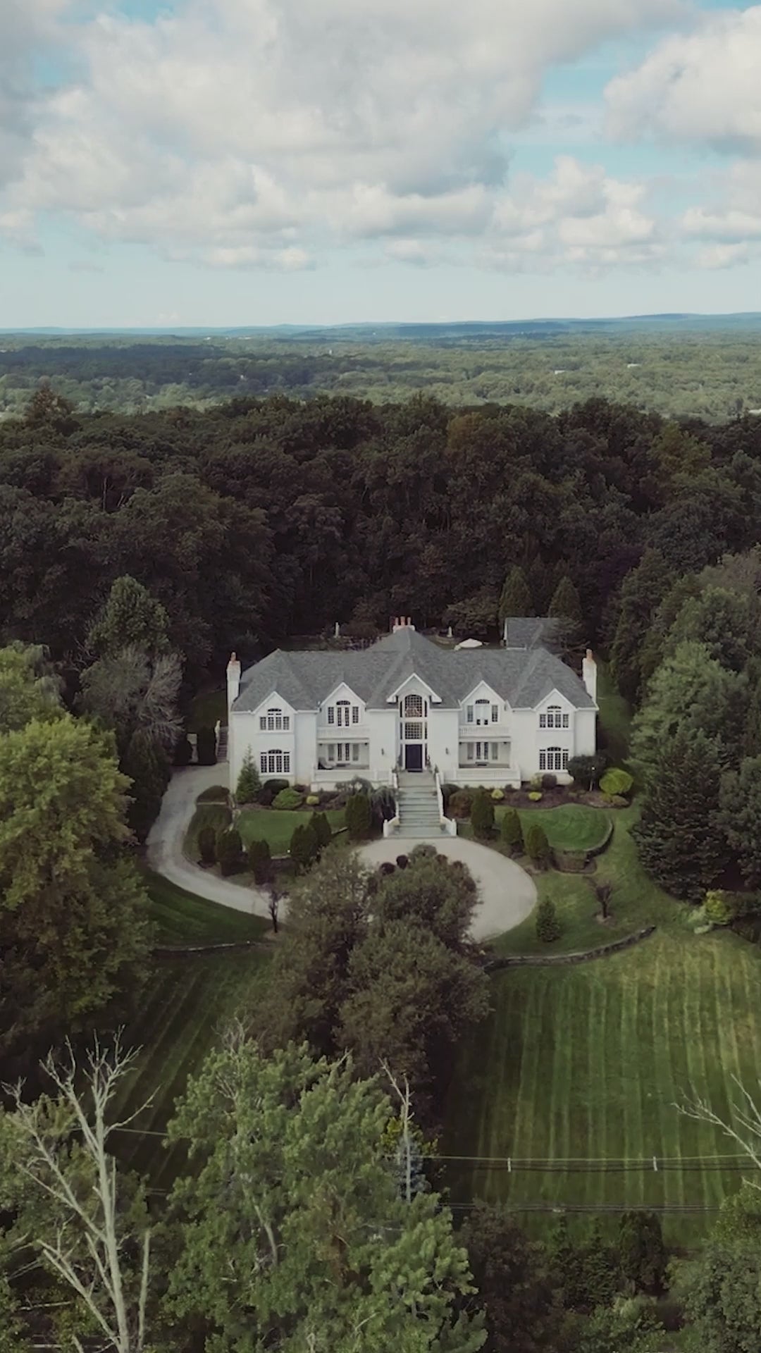 A captivating campaign film showcasing the Puvu Pior® SS2026 collection within a sun-drenched estate, featuring children in artisanal chambray and fruit-print dresses engaging in heartfelt bonding moments, from playful hide-and-seek to gentle embraces.